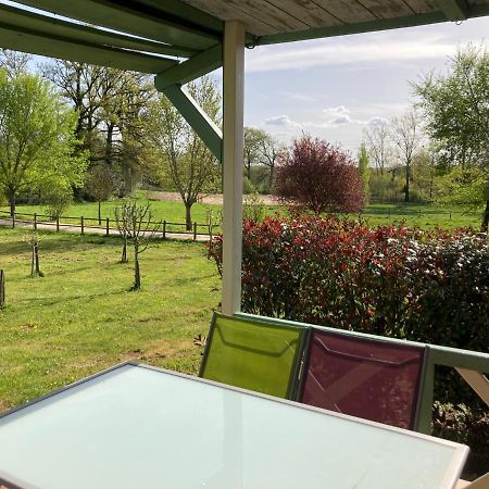 Bungalow "Les Randonneurs" Lacapelle-Marival Bagian luar foto