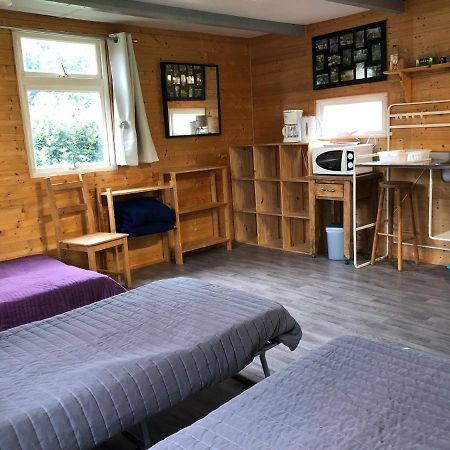 Bungalow "Les Randonneurs" Lacapelle-Marival Bagian luar foto